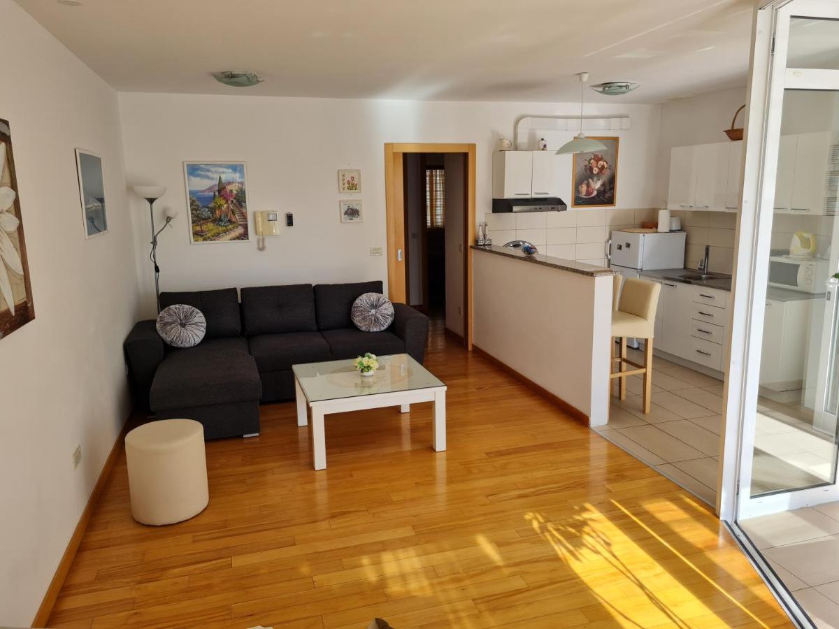 White Towers Residences No. 8 زادار المظهر الخارجي الصورة